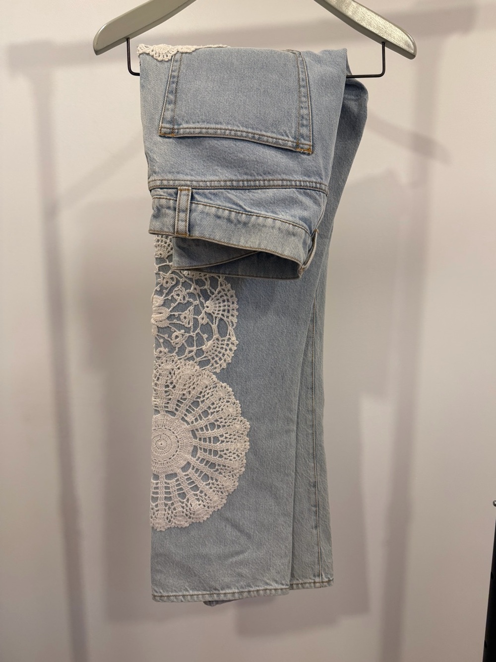 Crochet Vertical Crop Jean - Picture 7 of 7